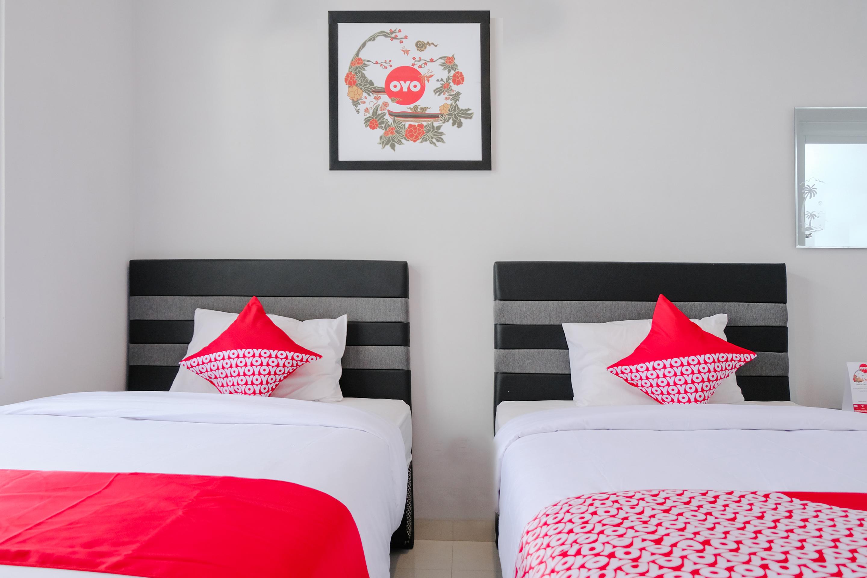 OYO 995 Alice's Homestay Syariah Jember Luaran gambar