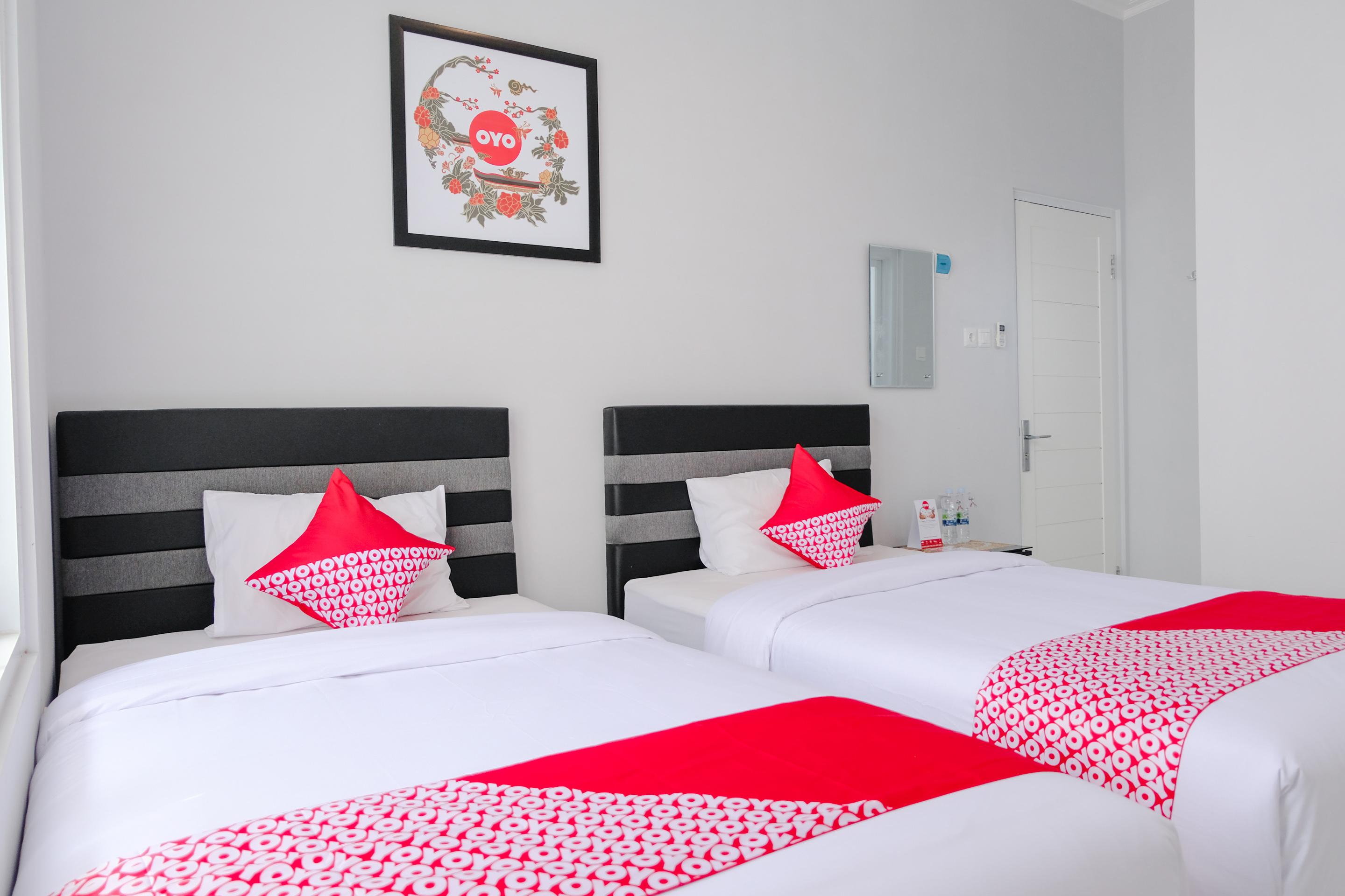 OYO 995 Alice's Homestay Syariah Jember Luaran gambar