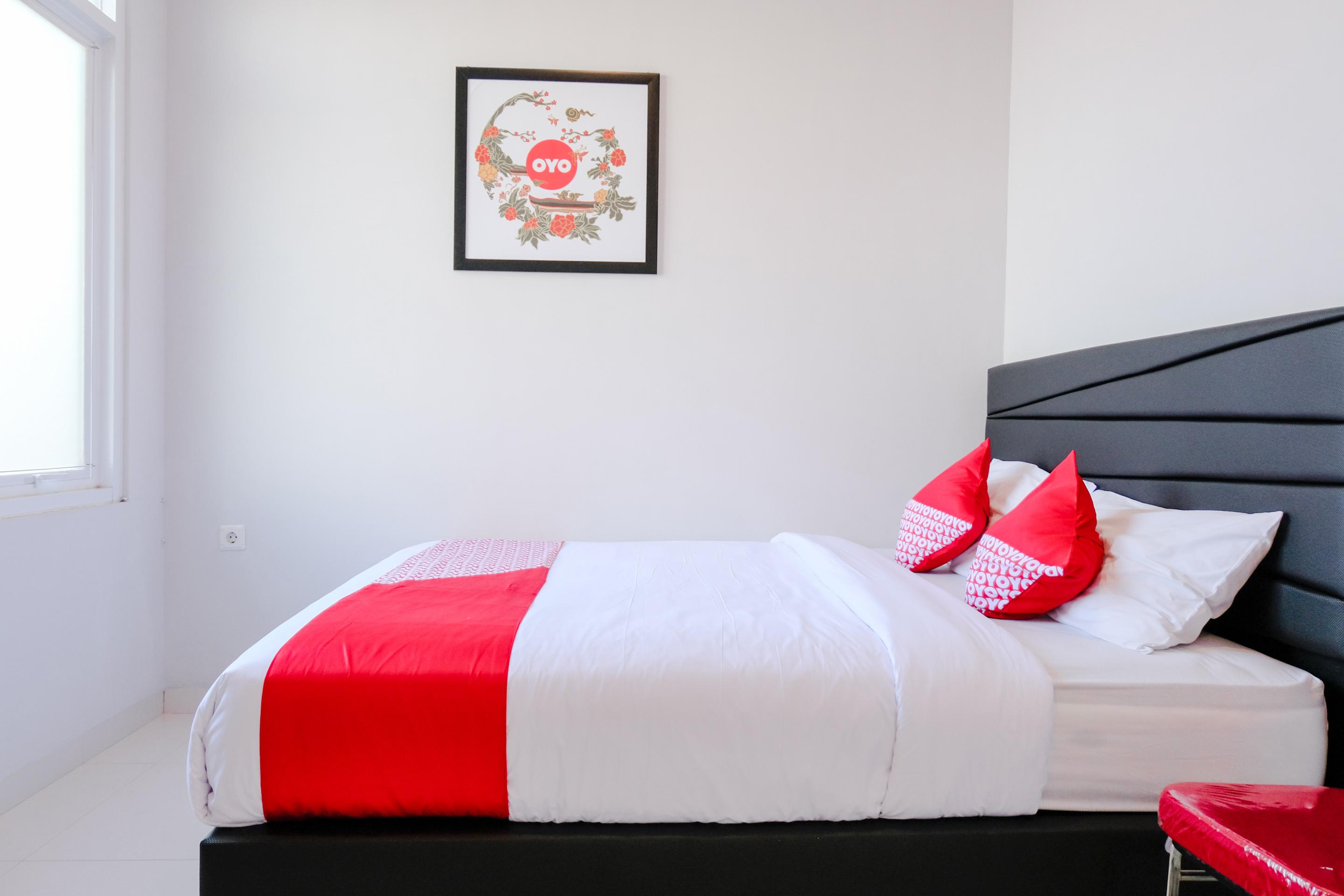 OYO 995 Alice's Homestay Syariah Jember Luaran gambar