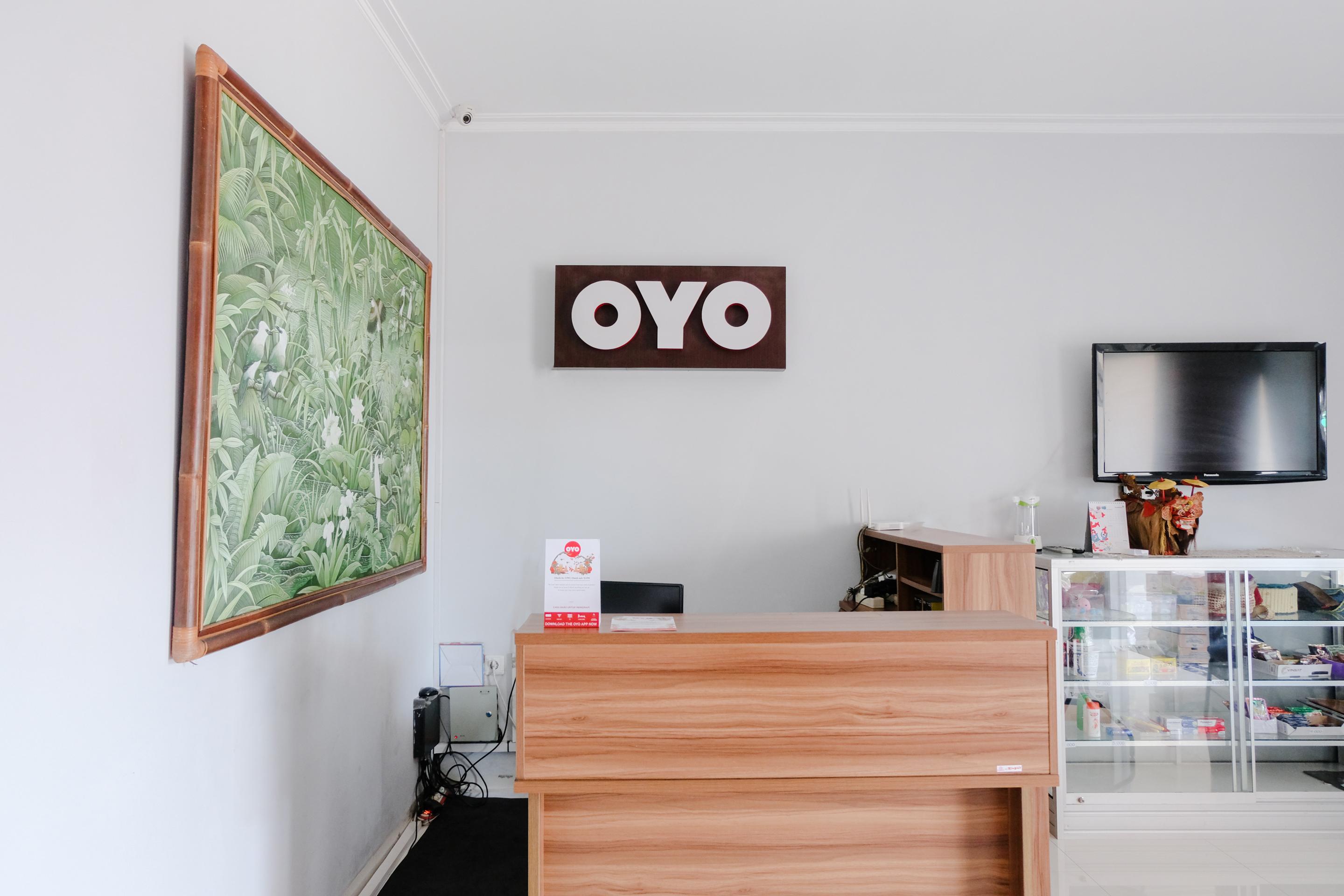 OYO 995 Alice's Homestay Syariah Jember Luaran gambar