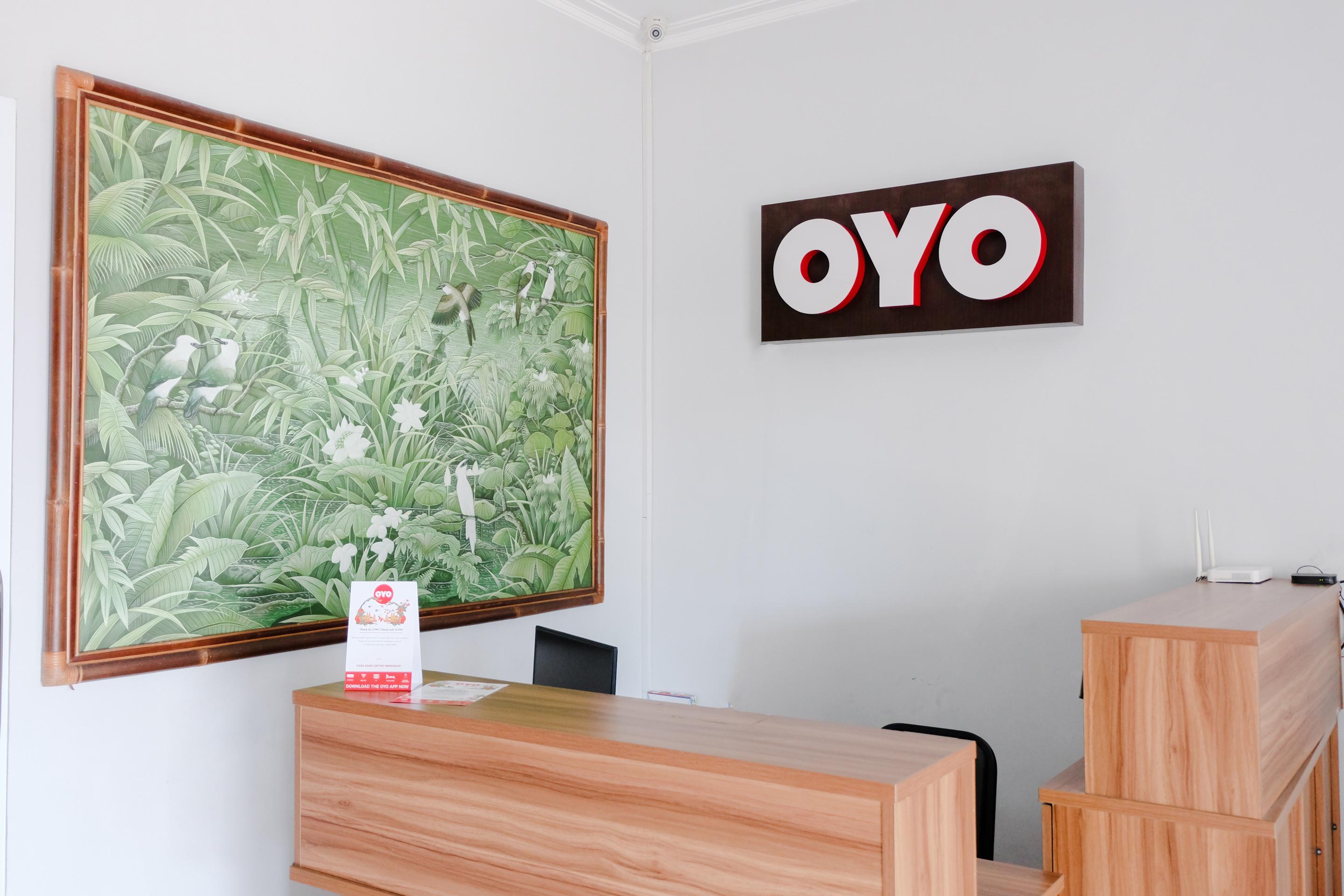 OYO 995 Alice's Homestay Syariah Jember Luaran gambar