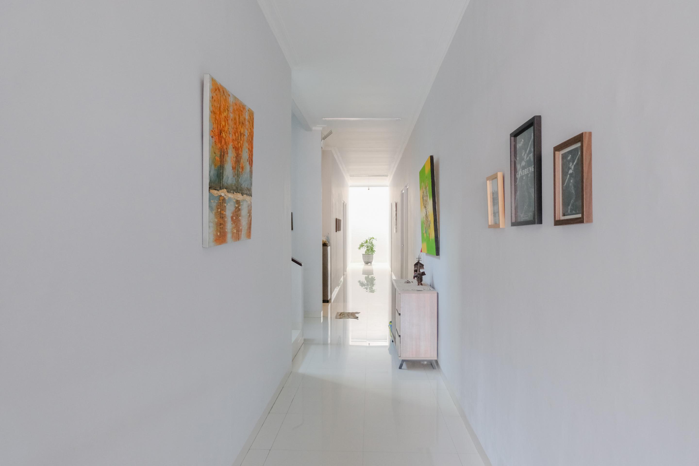 OYO 995 Alice's Homestay Syariah Jember Luaran gambar